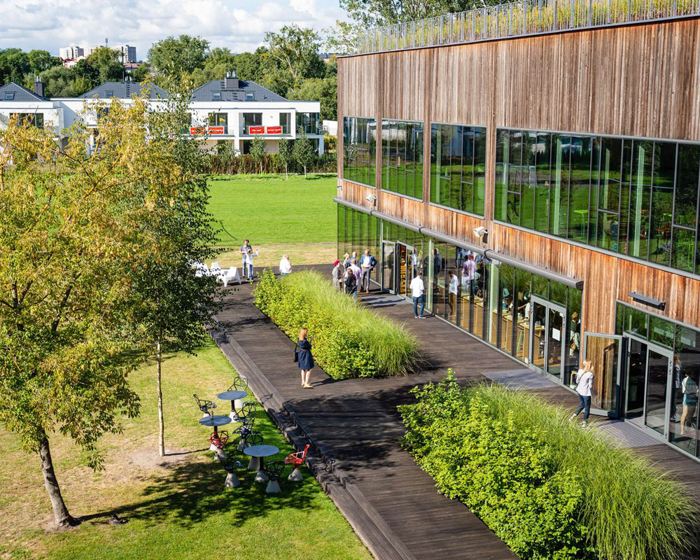 Akademeia building and roof garden